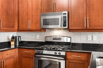 1055 Piedmont Ave NE in Atlanta, GA - Building Photo - Building Photo