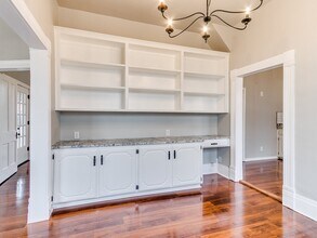 219 W 9th St in Chandler, OK - Building Photo - Building Photo