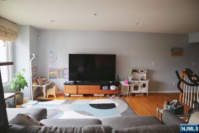 property at 23 Legend Hills Dr