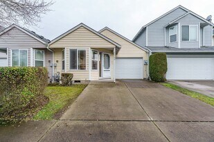 11703 NE 32nd St in Vancouver, WA - Building Photo