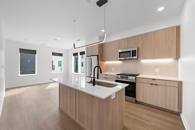 property at 1941 Sawdust Rd