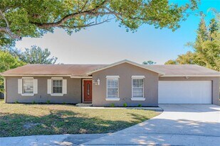 150 Lady Susan Ct in Casselberry, FL - Building Photo
