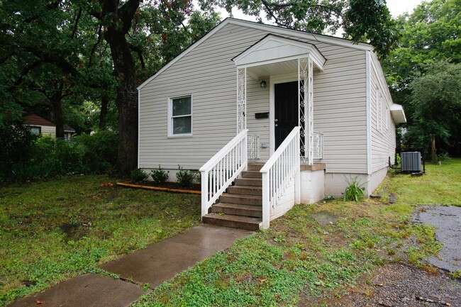 1121 Park Dr in North Little Rock, AR - Foto de edificio - Building Photo