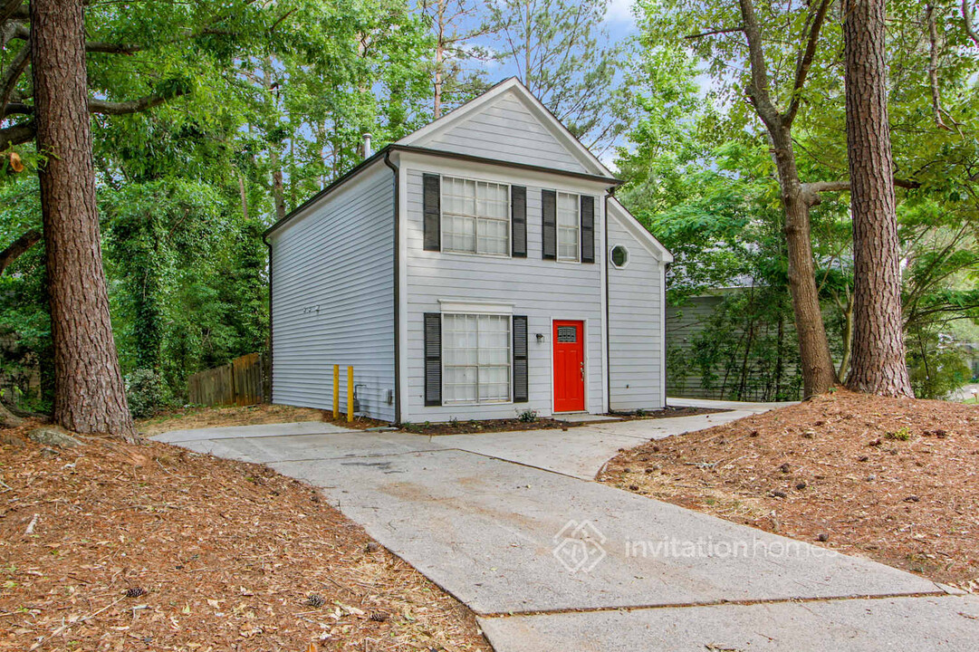 773 Brittany Ct in Stone Mountain, GA - Foto de edificio