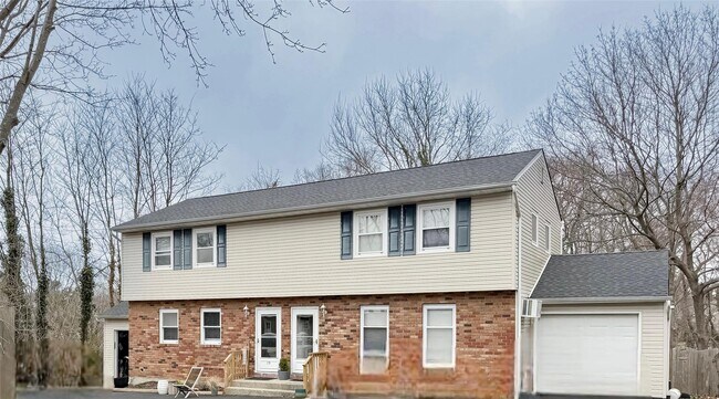 property at 23 B Van Wicklen Ct