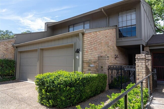 48 Woodstone Square in Austin, TX - Building Photo - Building Photo