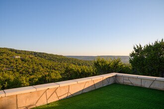 21404 Lonesome Ct in Leander, TX - Foto de edificio - Building Photo