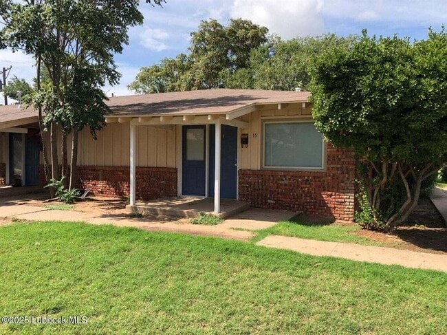 property at 2815 43rd St