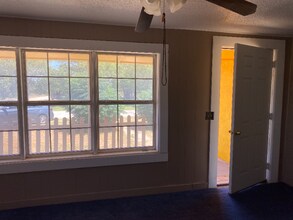 115 Duggan Ave in Anton, TX - Building Photo - Building Photo