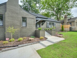 1615 E 35th St in Tulsa, OK - Building Photo - Building Photo