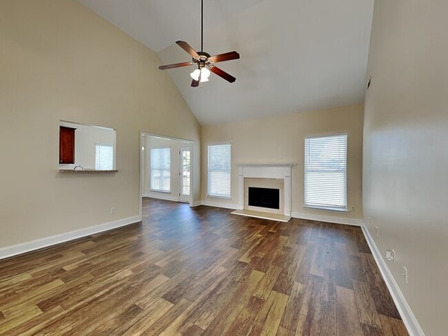 92 Pulaski Ave in Hampton, GA - Building Photo - Building Photo