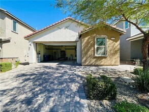 930 Bayberry Ridge St in Henderson, NV - Foto de edificio - Building Photo