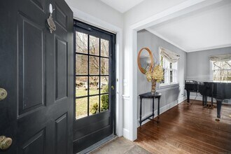 24 Cartbridge Rd in Weston, CT - Building Photo - Building Photo