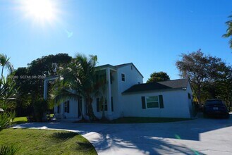 7601 NW 82nd Terrace in Parkland, FL - Building Photo - Building Photo