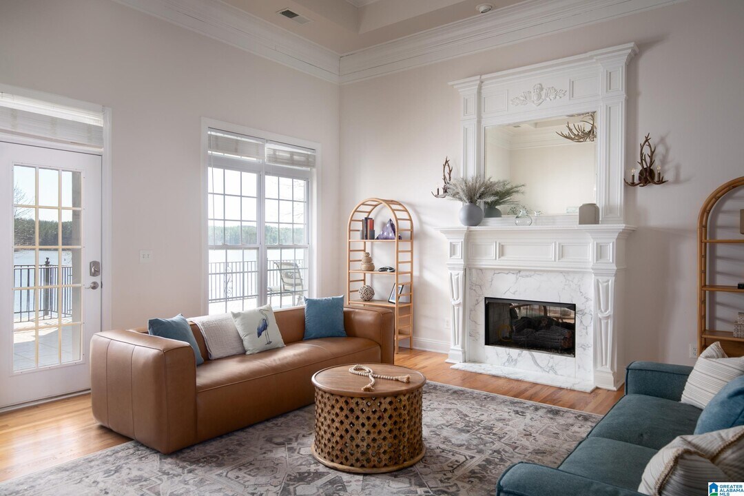 89 Hall Cir in Shelby, AL - Building Photo