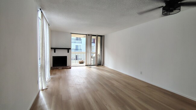 22 Navy St in Los Angeles, CA - Building Photo - Building Photo