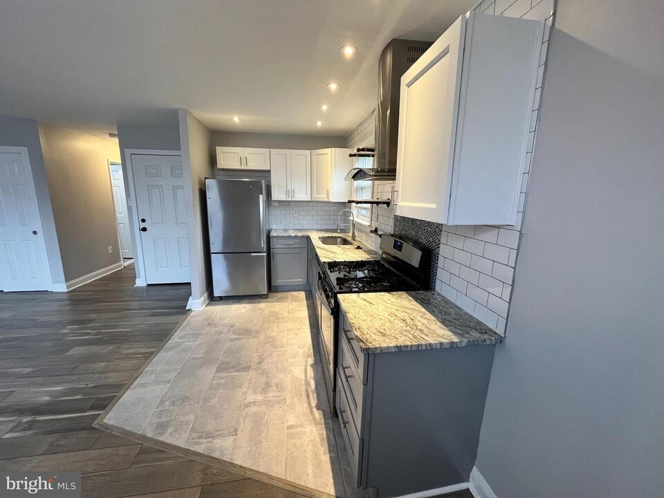 3600 Genesee Pl Photo