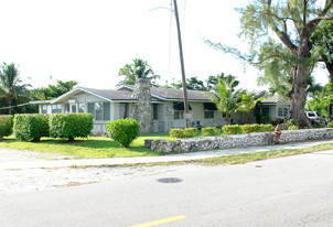 2200 Miami Rd Apartments