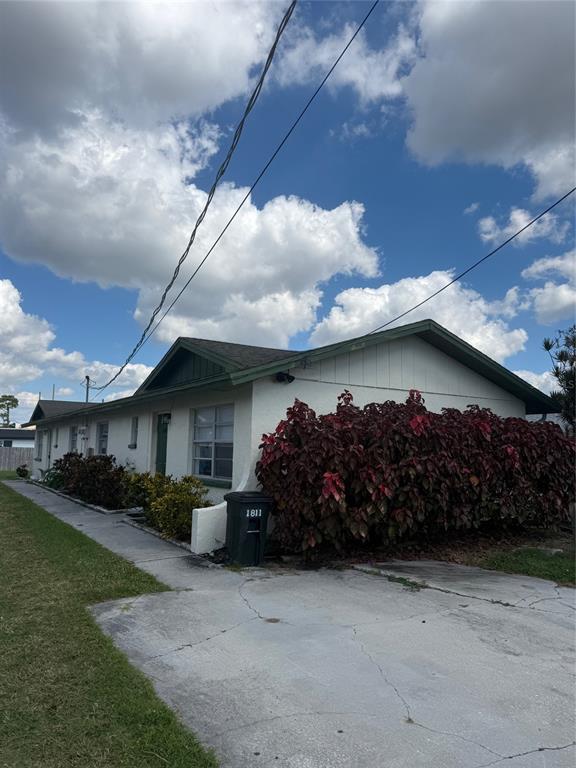 1811 Marbeth St in Sarasota, FL - Building Photo - Building Photo