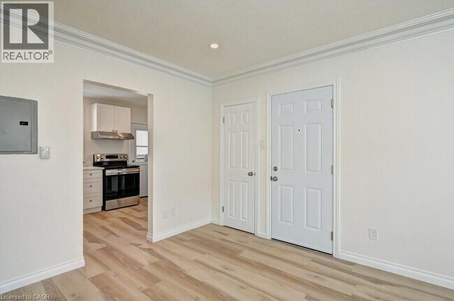 433 Guelph St in Kitchener, ON - Building Photo - Building Photo