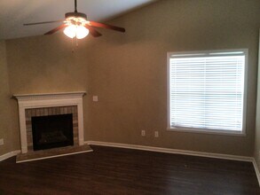 5117 Oakhurst Park Ct in Kernersville, NC - Building Photo - Building Photo