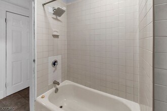 19 N 7th St in Newark, NJ - Building Photo - Building Photo
