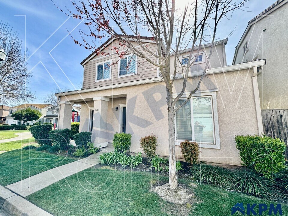1504 Cat Tail Dr in Stockton, CA - Building Photo