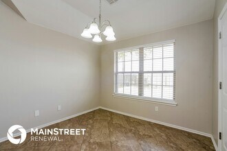 817 SW 8th St in Moore, OK - Building Photo - Building Photo