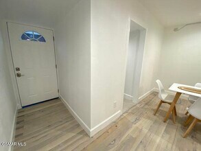 535 S Danville Ave in Thousand Oaks, CA - Building Photo - Building Photo