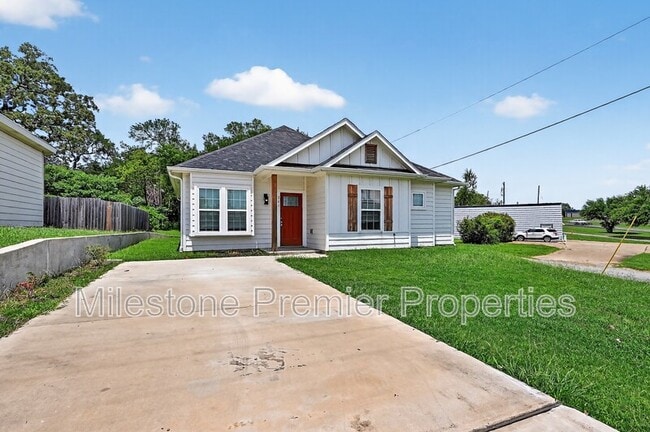 property at 201 Martin Luther King St