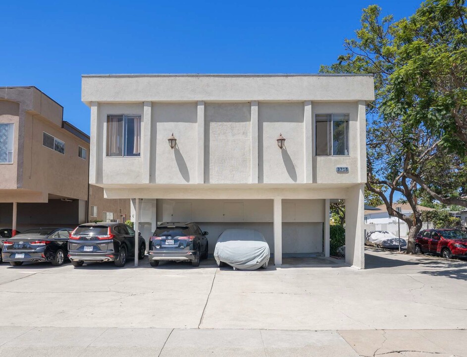 3705 Military Ave in Los Angeles, CA - Building Photo