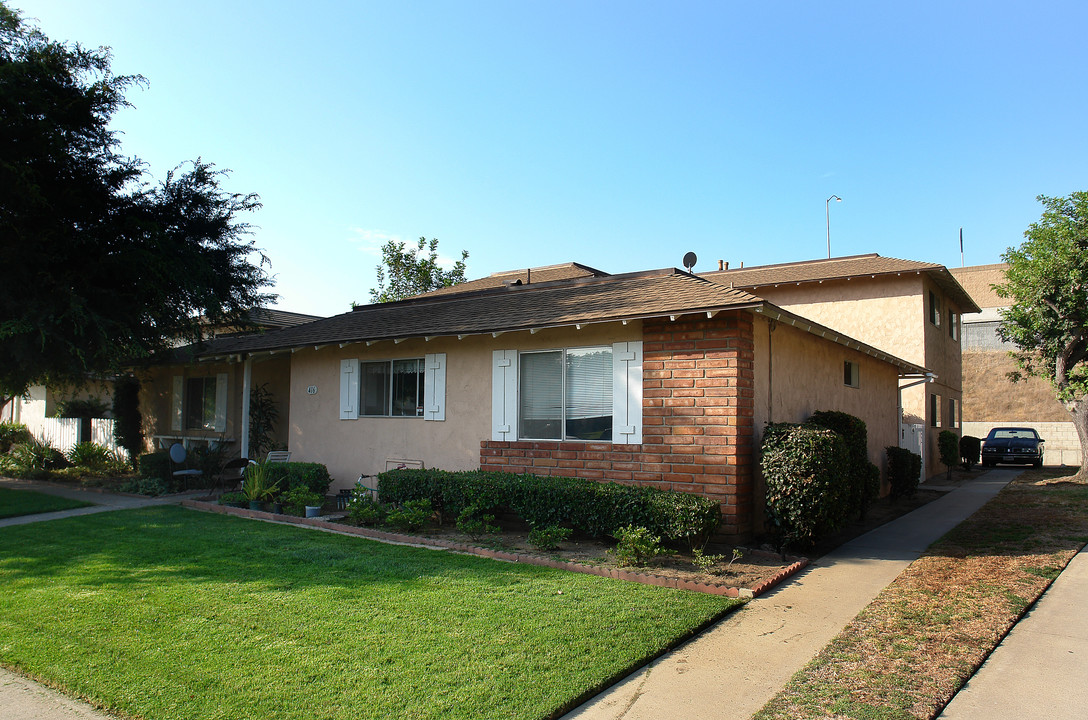 416 Fairway Dr in Orange, CA - Building Photo