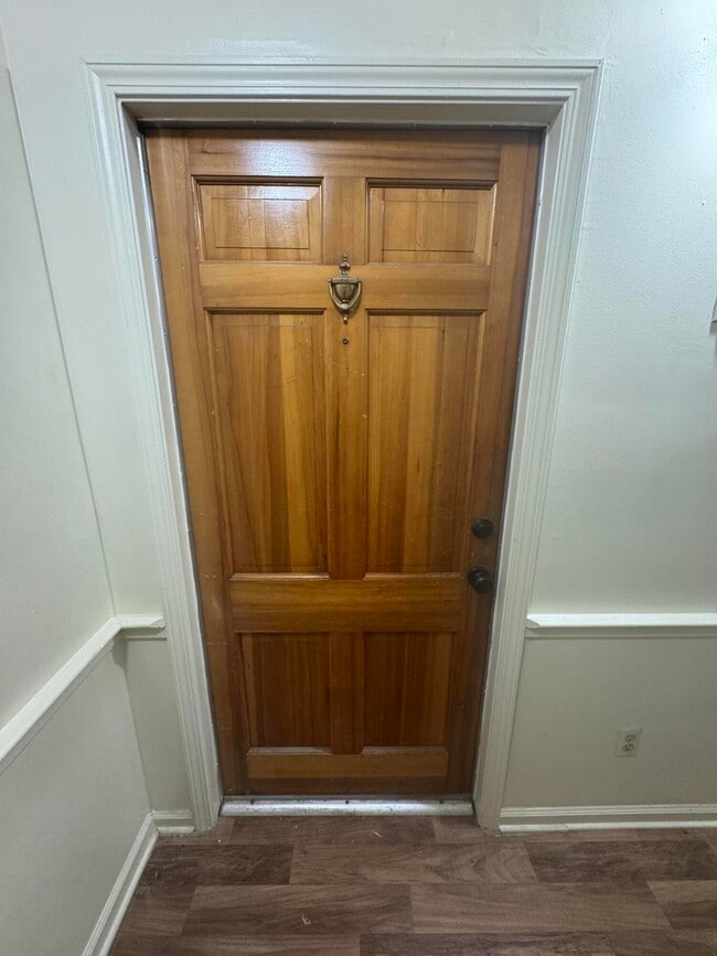 property at 185 Donabrook Ct