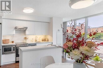 320 Richmond St E in Toronto, ON - Building Photo - Building Photo