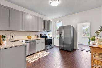 6445 S Kingshighway Blvd in St. Louis, MO - Building Photo - Building Photo