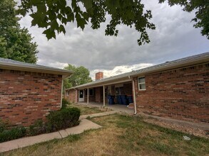 14250 E 22nd Pl in Aurora, CO - Building Photo - Building Photo