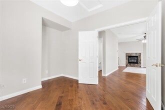 11837 Luna Del Mar Ln in Las Vegas, NV - Building Photo - Building Photo