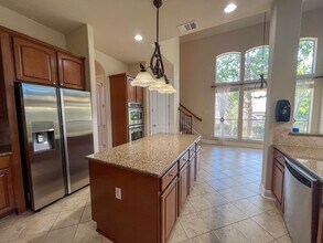 121 Whitley Dr in Austin, TX - Building Photo - Building Photo