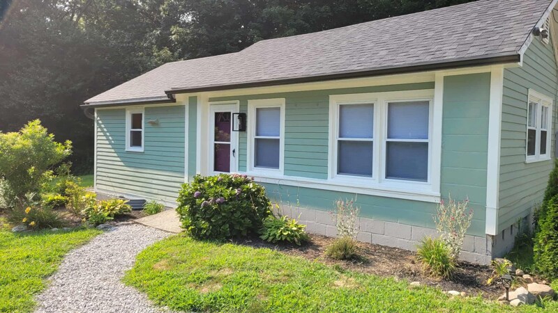 55 River Ln in Deep River, CT - Building Photo