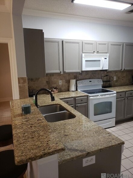 4464 Highland Rd in Baton Rouge, LA - Building Photo - Building Photo
