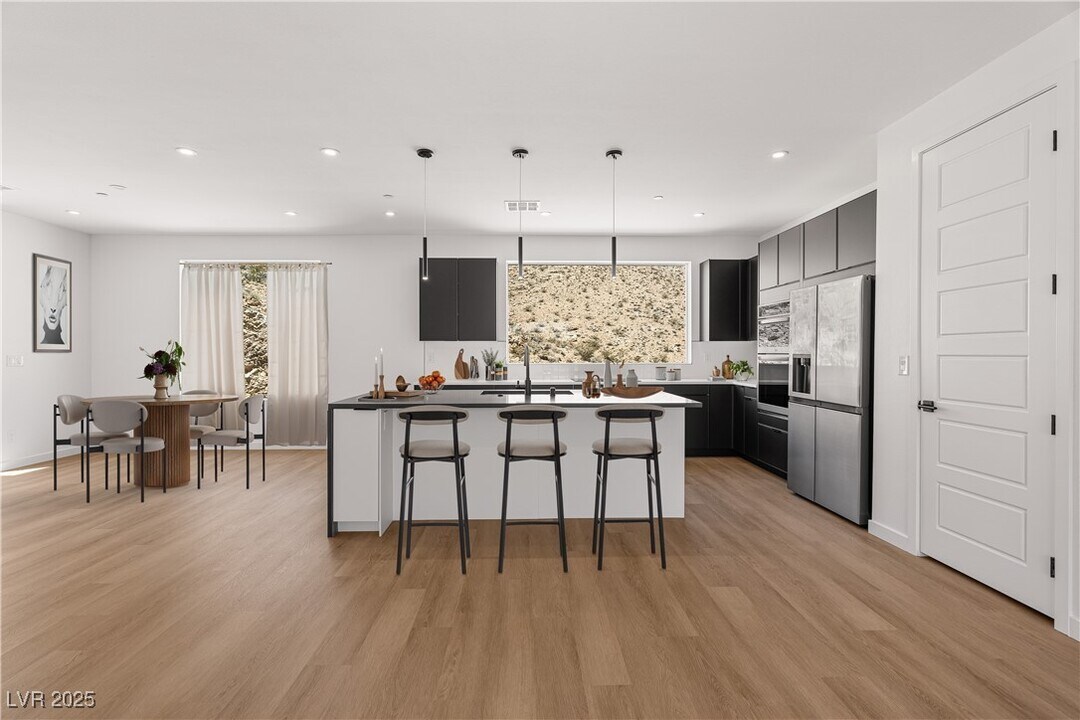 11091 Socrates Rdg St in Las Vegas, NV - Building Photo