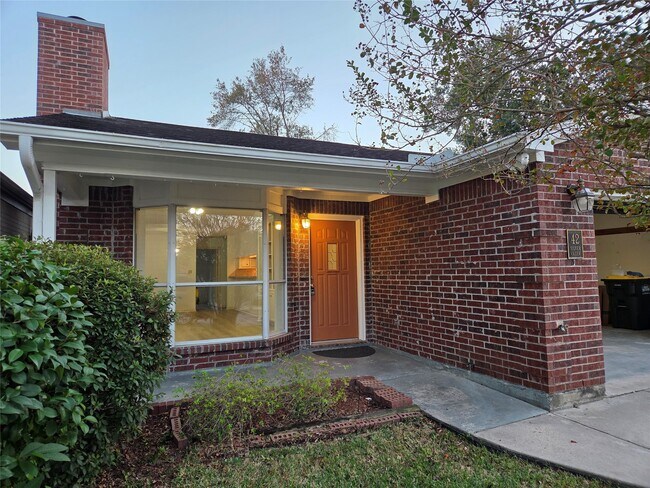 42 Silver Creek Dr in Conroe, TX - Building Photo - Building Photo