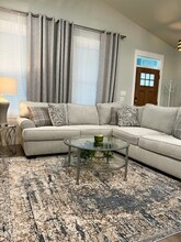 2071 W Romana St in Pensacola, FL - Building Photo - Building Photo