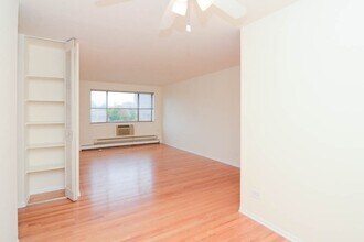 665 W Wrightwood in Chicago, IL - Building Photo - Building Photo