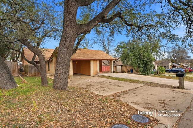 1000 Milford Way in Austin, TX - Building Photo - Building Photo