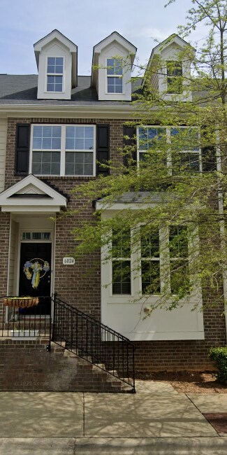 6024 Kentworth Dr in Holly Springs, NC - Building Photo