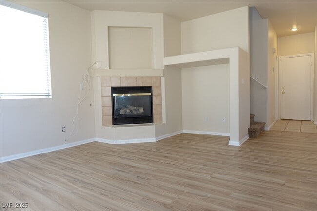 5258 Cedar Bridge Ct in North Las Vegas, NV - Foto de edificio - Building Photo