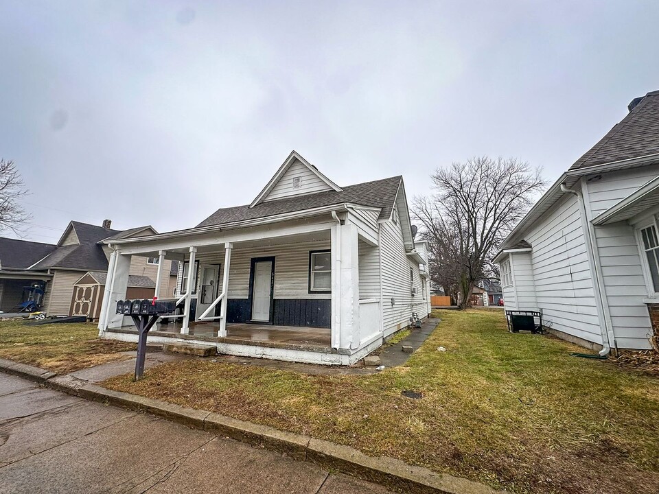 642 Arbor Ave in Indianapolis, IN - Building Photo