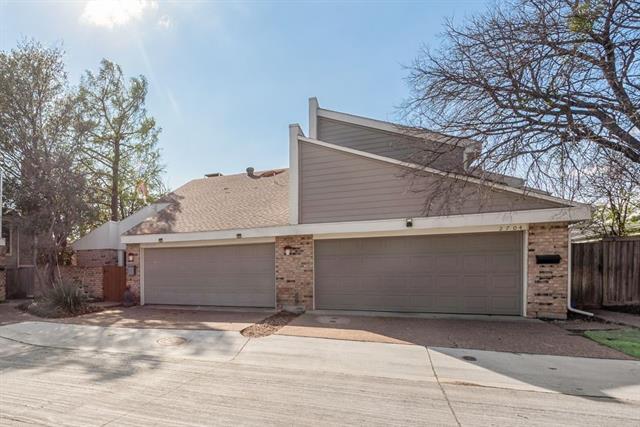 2705 Keller Springs Ct in Carrollton, TX - Building Photo - Building Photo