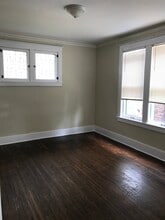 359 Cedar St in Aurora, IL - Building Photo - Building Photo